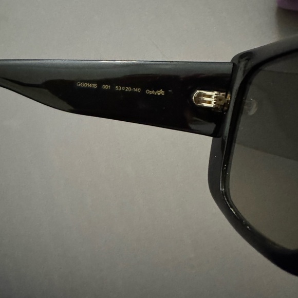 Gucci sunglasses